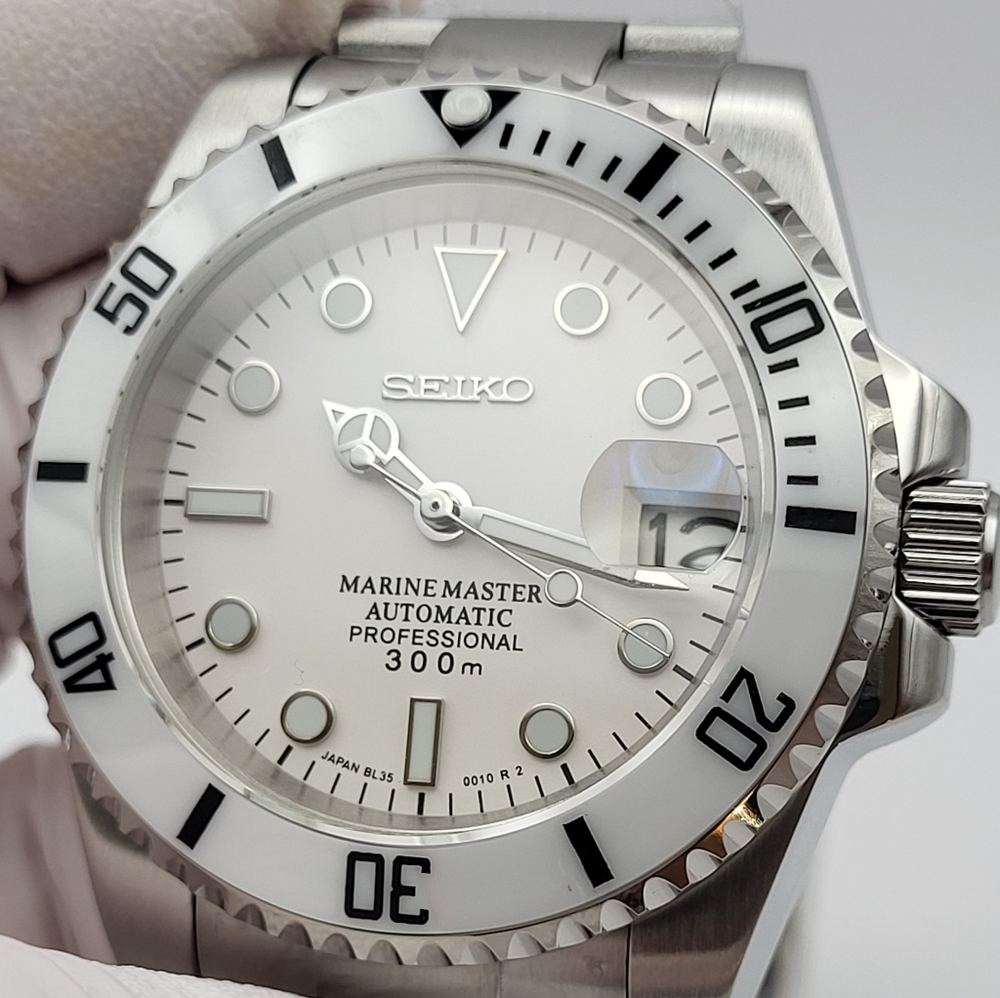 New Custom SeikoMod 40mm Automatic Dive Watch - Picture 3 of 4